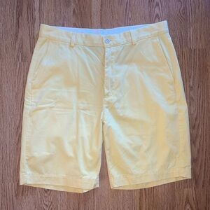 Roundtree & Yorke Shorts
